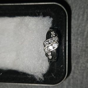 Size 8, 2.5 CT total, 14k white gold diamond ring.